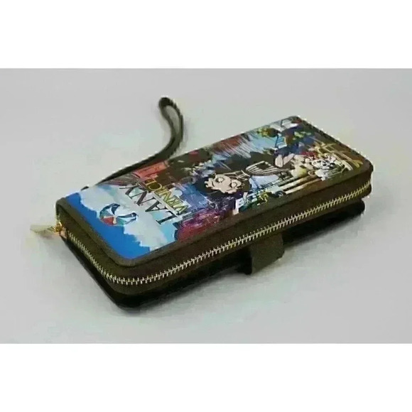 NEW! Betty Boop Women's Lany Vegan Wristlet Wallet - Picture 5 of 5